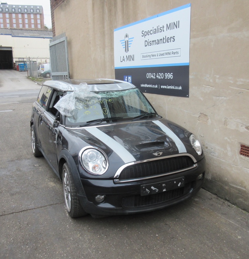 SOLD - 2007 Mini One in Metalic Black with JCW Bodykit & 17 inch - The Mini  Specialist - Mini Sales and Servicing