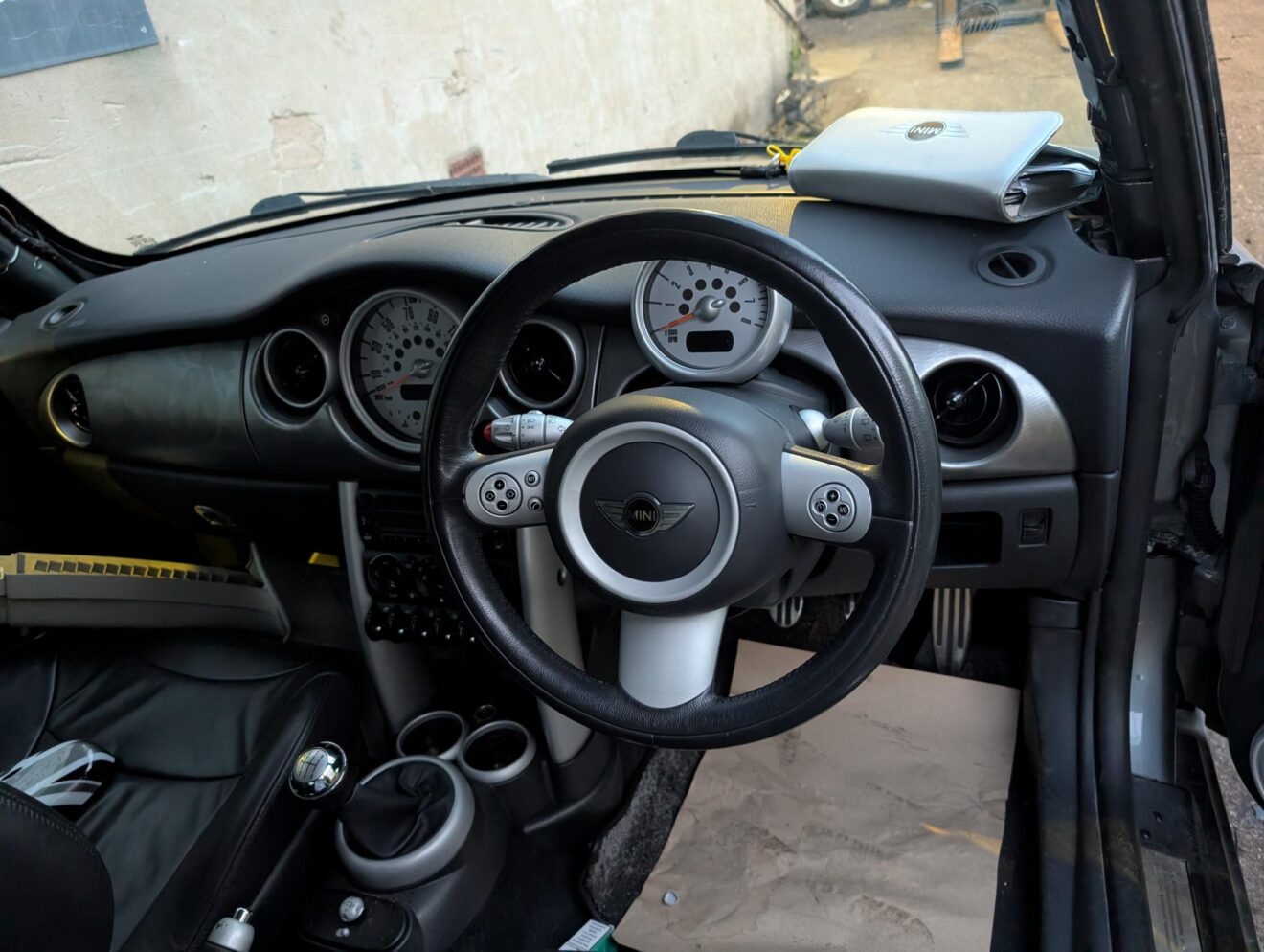 R53 MINI COOPER S 2006 - MANUAL 1.6 W11 PETROL - LA Mini